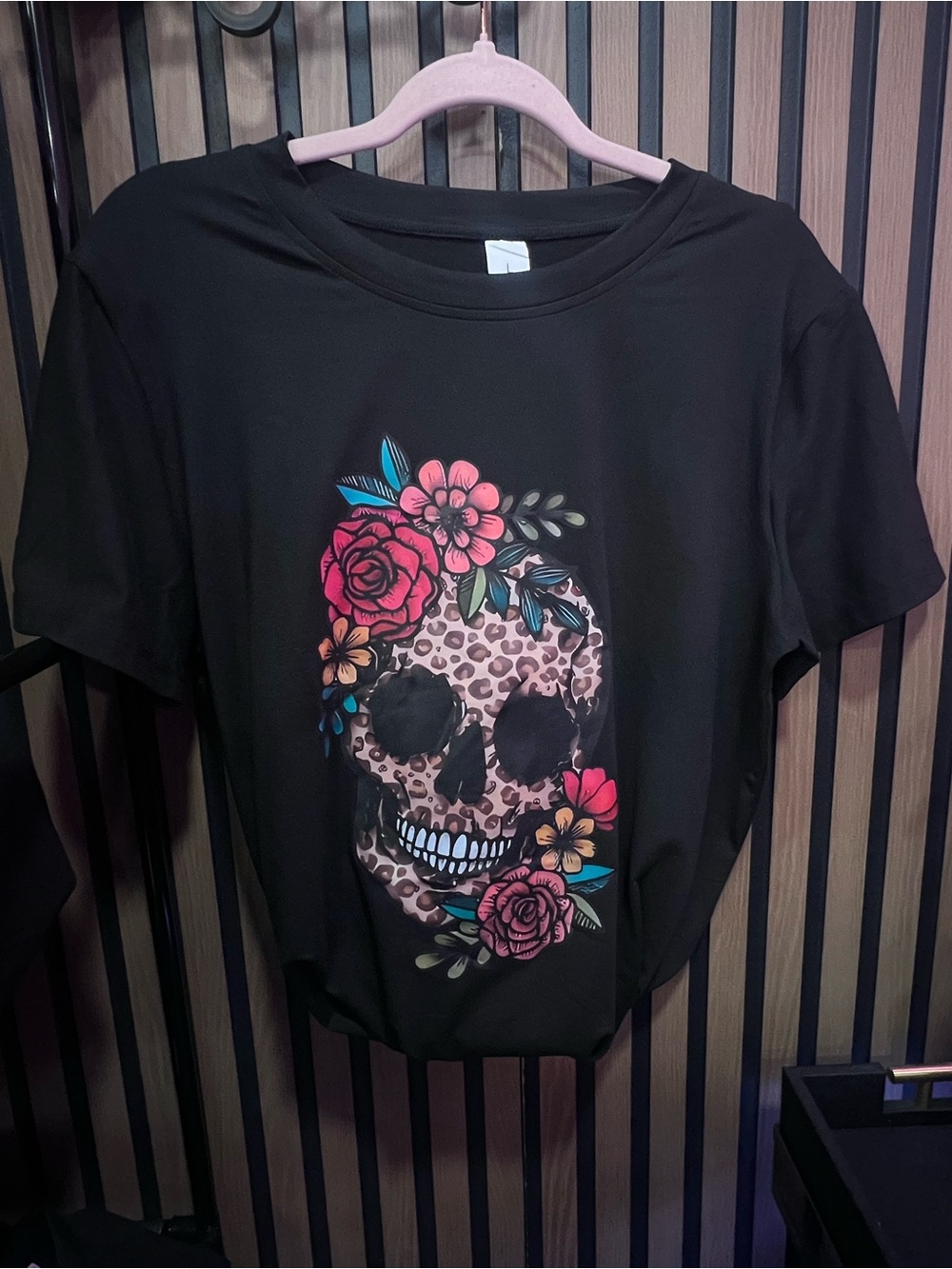 Black Floral Leopard Skull Tee - Women's Short Sleeve Top